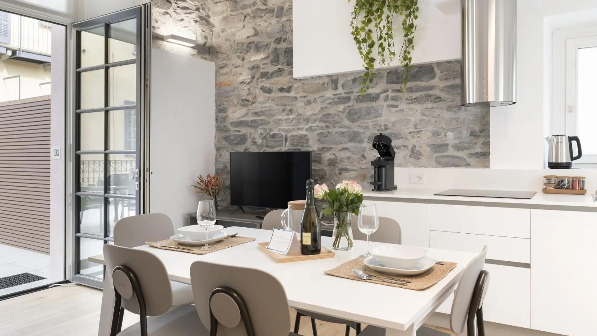 Volta City Suites コモ イタリア