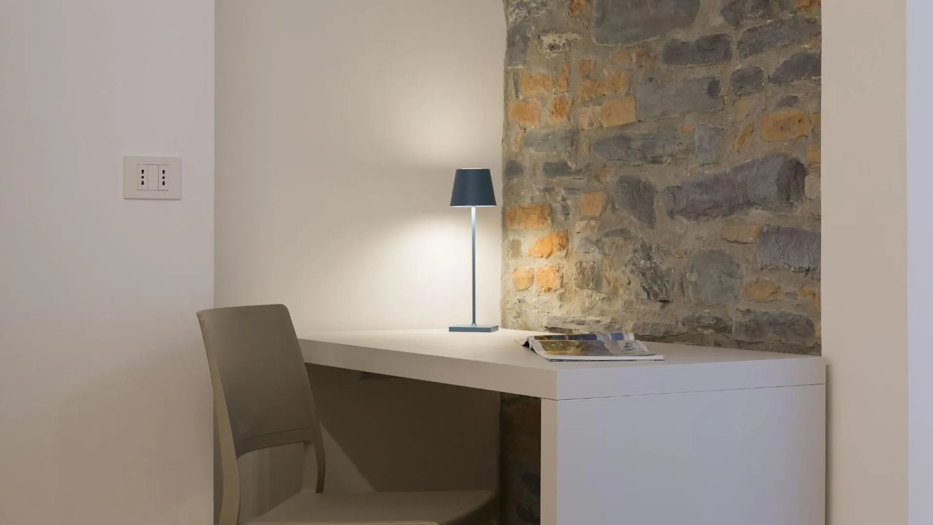 Volta City Suites コモ イタリア