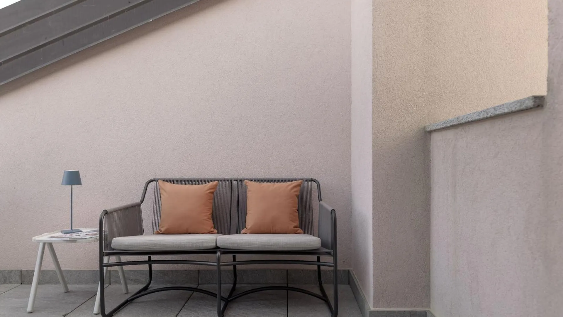 Volta City Suites Como